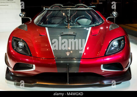 Toronto, Canada. 15 Feb, 2018. Presentazione di Koenigsegg Agera RS auto sportive durante l'Anteprima Media giorno al 2018 canadese AutoShow Internazionale (feb. 16-25) Metro Toronto Convention Center. Credito: Anatoliy Chekrasov/Pacific Press/Alamy Live News Foto Stock