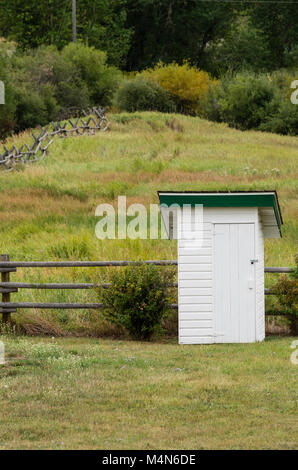 Dipendenza rurale o privato vicino Boseman, Montana Foto Stock