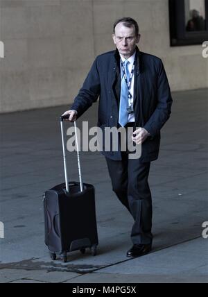 Londra, UK, 15 Febbraio 2018: Andrew Marr commentatore visto in quindi BBC Studios di Londra Foto Stock