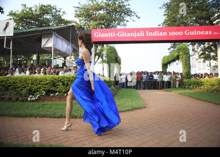 Mumbai, Maharashtra, India. 3 gennaio, 2005. Il 1 marzo 2005, Mumbai - India. Vista dei gioielli Fashion Show all'Giantti -Gitanjali Indian 1000 Guinea Derby evento a Mumbai.Mehul Choksi, è stata una caratteristica normale sugli elenchi dei ricchi e famosi indiani . Ora egli è presunto essere al centro del Punjab National Bank (PNB) frode finanziaria superiore a 3 miliardi di dollari - India la maggiore banca caso di frode.La Direzione di esecuzione (DE) Sabato 17 feb 2018 condotte ricerche in 21 destinazioni in tutta l'India, in connessione con Mumbai-base gioielliere miliardario Nirav Modi e fondatore Foto Stock