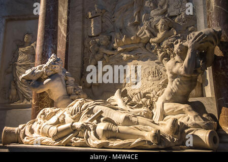 Tombe di Michael de Ruyter in Nieuwe Kerk, Amsterdam, Olanda Foto Stock