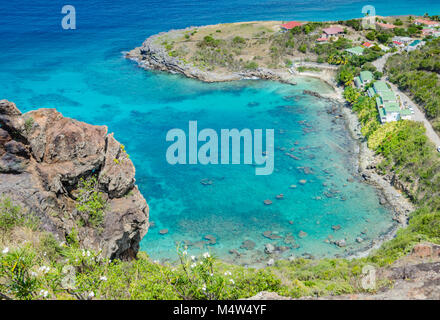 Vista aerea del punto a Etages, un area marina protetta bay, sulla West Indian isola di St Barths. Foto Stock
