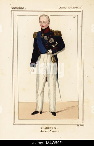 Re Carlo X di Francia 1757-1836 in uniforme militare di un colonnello in La Garde Nationale con grand-cordon bleu anta e la catena dell'ordine del vello d'oro, Ordre de la Toison d'Or. Litografia Handcolored da Leopoldo Massard da Le Bibliophile Jacob aka Paul Lacroix i costumi Historiques de la France (costumi storici della Francia), Amministrazione de Librairie, Parigi, 1852. Foto Stock