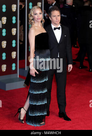 Sam Rockwell e Leslie Bibb frequentando l'EE British Academy Film Awards tenutosi presso la Royal Albert Hall, Kensington Gore, Kensington, Londra. Foto Stock