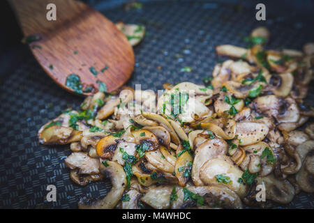 Bruschetta di funghi Foto Stock