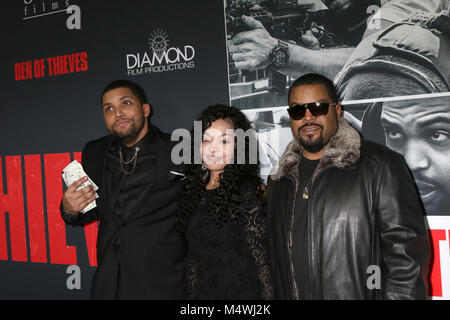 'Den di ladri' Premiere al Regal la Live Teatri a gennaio 17, 2018 a Los Angeles, CA dotata di: O'Shea Jackson Jr, Kimberly Woodruff, O'Shea Jackson, Ice Cube dove: Los Angeles, California, Stati Uniti quando: 17 Gen 2018 Credit: Nicky Nelson/WENN.com Foto Stock