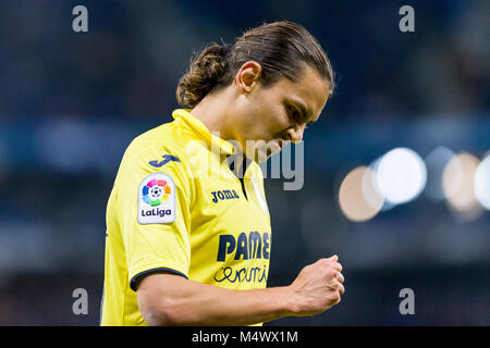 Barcellona, Spagna. 18 Febbraio, 2018. Villarreal avanti Enes Unal (15) durante il match tra RCD Espanyol e Villarreal, per il round 24 del Liga Santander, suonato a RCDE Stadium il 18 febbraio 2018 a Barcellona, Spagna. Credito: Gtres Información más Comuniación on line, S.L./Alamy Live News Foto Stock