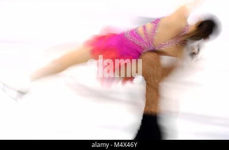 Pyeongcheng, Corea del Sud. 19 Feb, 2018. Maia Shibutani e Alex Shibutani (USA). La danza su ghiaccio. Breve danza. La figura pattinare. Gangneung ice arena. Gangneung. Pyeongchang2018 Olimpiadi invernali. Repubblica di Corea. 19/02/2018. Credito: Sport In immagini/Alamy Live News Foto Stock