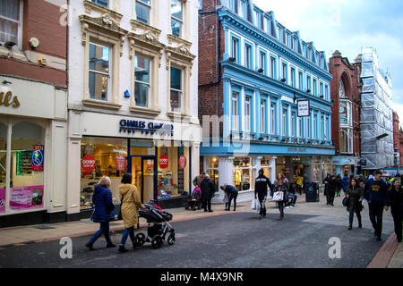 Queens Arcade shopping centre su terre Lane a Leeds, West Yorkshire Foto Stock