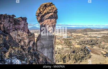 Smith Rock State Park nel centro di Oregon Foto Stock