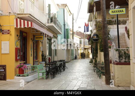 La vita di strada nella città di Lefkada Grecia Foto Stock