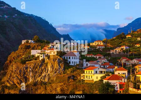 La città di Ribeira Brava - Madeira Portogallo Foto Stock