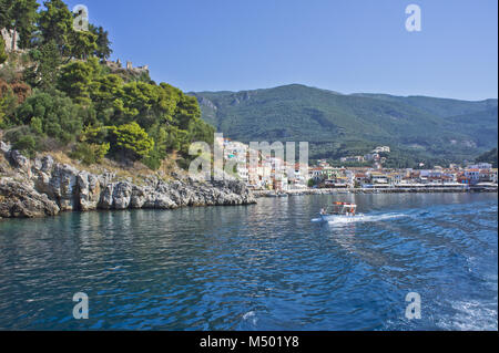 La Grecia, Parga, vista dal mare Foto Stock