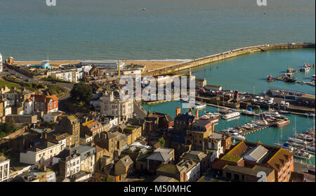 Vista aerea di Ramsgate- guardando verso JD Weathsppons- Il Royal Victoria, e la Marina Foto Stock