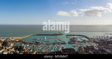 Vista aerea di Ramsgate città guardando verso la Marina Foto Stock