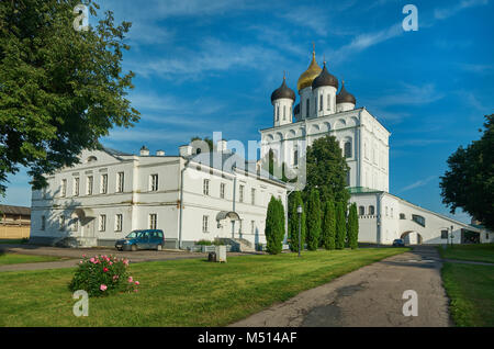 Famosa Cattedrale della Trinità. Pskov Foto Stock