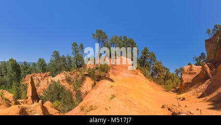 Ocra canyon nei pressi di Rossiglione in Provenza Francia Foto Stock