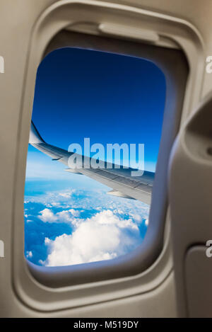 Aereo passeggeri saloon windows Foto Stock