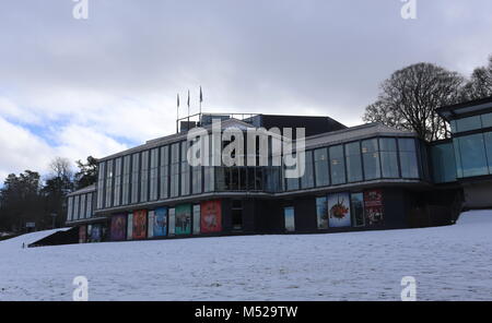 Vista esterna di Pitlochry Festival Theatre in inverno Scozia Febbraio 2018 Foto Stock