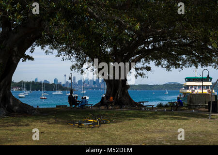 Sydney Harbour viste da Watsons, Nuovo Galles del Sud, Australia Foto Stock