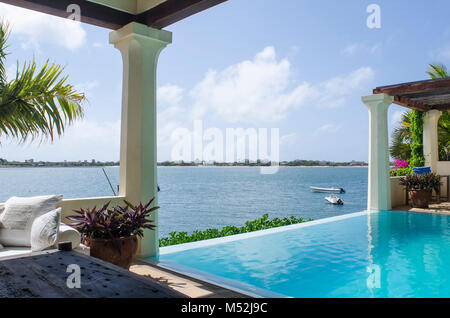 'Beach House è la casa vacanze della principessa Carolina di Monaco. Situato sulla piccola isola di Shela, adiacente isola di Lamu nella maggior Lamu Arch Foto Stock