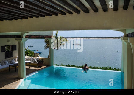 'Beach House è la casa vacanze della principessa Carolina di Monaco. Situato sulla piccola isola di Shela, adiacente isola di Lamu nella maggior Lamu Arch Foto Stock