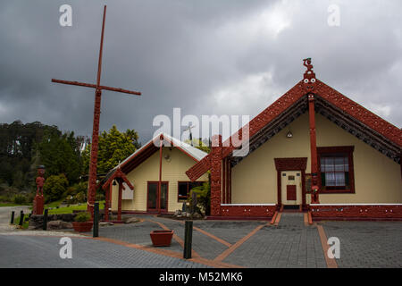 Whakarewarewa il Vivere il villaggio Maori Foto Stock