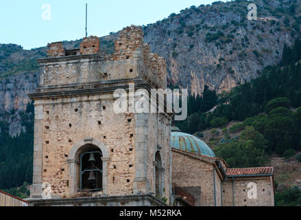 Twilight Stilo village, Calabria, Italia. Foto Stock