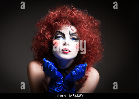 Donna mime con il trucco teatrale Foto Stock