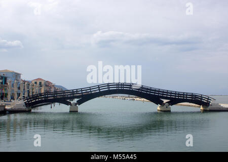 Ponte di Legno di Lefkas (Lefkada) città in Grecia Foto Stock