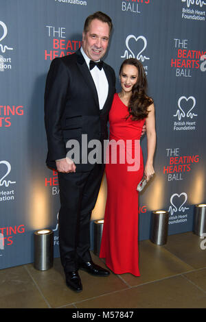 David Seaman e Frankie Poultney, frequentando la British Heart Foundations Behing Hearts Ball, alla Guildhall di Londra, che raccoglie fondi per la ricerca salvavita del BHF. Foto Stock