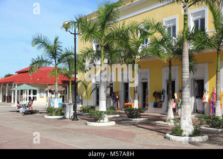 Plaza del Sol, Town Square, San Miguel de Cozumel, Isola di Cozumel, Quintana Roo, Messico, Caraibi, America del Nord Foto Stock