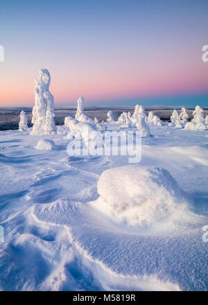 Snowy fells in Finlandia Foto Stock