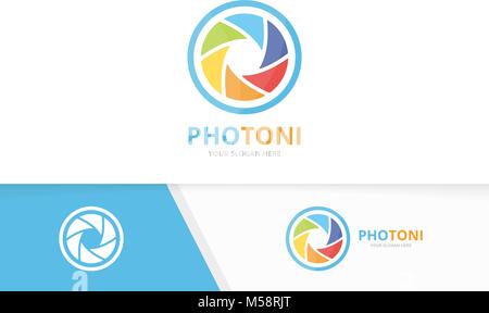 Il vettore dell'otturatore della fotocamera la combinazione di logo. Lente di simbolo o icona. Foto unica logotipo di modello di progettazione. Illustrazione Vettoriale