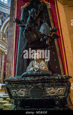 Il pulpito statua in Saint Paul Cathedral, Mdina, Malta, l'Europa. 02/09/2018. Foto Stock