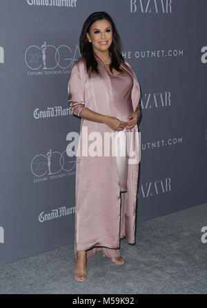 Beverly Hills, CA, Stati Uniti d'America. Xx Febbraio 2018. 20 Febbraio 2018 - Beverly Hills, la California - Eva Longoria. Xx CDGA annuale (Costume Designers Guild Awards) tenutosi presso il Beverly Hilton Hotel. Credito: Birdie Thompson/AdMedia/ZUMA filo/Alamy Live News Foto Stock