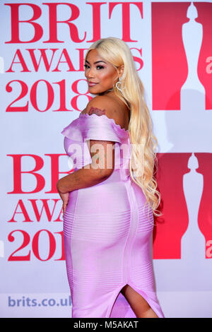 Stefflon Don frequentando il Brit Awards all'O2 Arena, Londra. Foto Stock