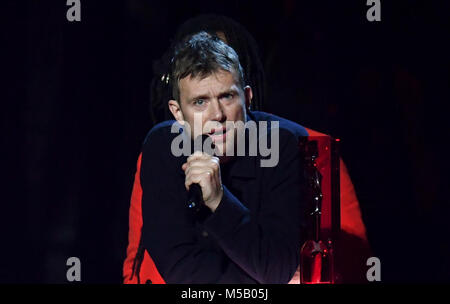 Gorrilaz accettare il premio per la miglior band britannica durante il 2018 BRIT Awards mostra che si è tenuta presso la O2 Arena, Londra. Solo uso editoriale. Stampa foto di associazione. Picture Data: mercoledì 21 febbraio, 2018. Vedere PA Storia SHOWBIZ inglesi. Foto di credito dovrebbe leggere: Victoria Jones/filo PA. Foto Stock