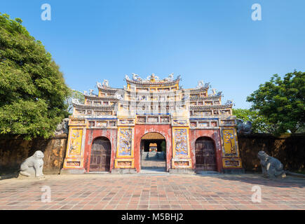 Per Mieu gate, Hue imperial city, Vietnam Foto Stock