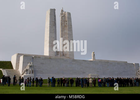 Il Giorno del Ricordo cerimonia al Canadian National Vimy Memorial su Novembre 11, 2014 Foto Stock