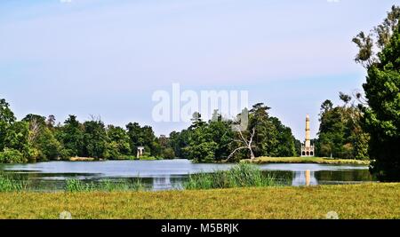 Minareto nel Parco di Lednice Palace, Repubblica Ceca Foto Stock