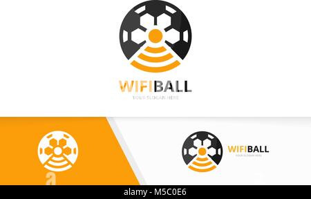 Vector soccer e il wifi e la combinazione di logo. La sfera e il segnale di simbolo o icona. Calcio unico e radio, internet logotipo di modello di progettazione. Illustrazione Vettoriale