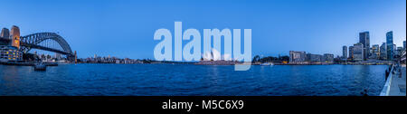 La notte scende sul Porto di Sydney Foto Stock