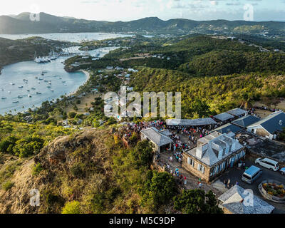 Shirley Heights domenica BBQ e Nelson's Dockyard, Antigua Foto Stock