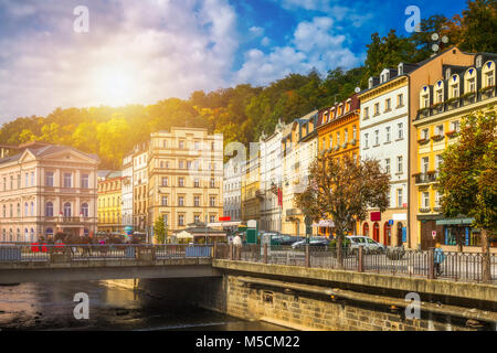 Architettura di Karlovy Vary (Karlsbad), Repubblica Ceca. È il più visitato la città termale della Repubblica ceca Foto Stock