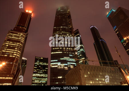 Moscow City International Business Center di notte, Russia Foto Stock