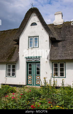 Casa di paglia in villaggio Keitum sul nord isola frisone Sylt, Germania Foto Stock