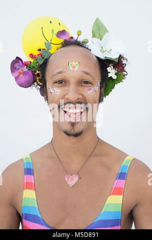 Immagini di Brighton e hoves molto propria discoteca bunny street performer Foto Stock