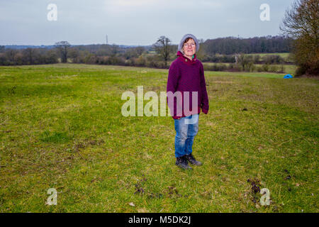 Londra, Regno Unito. Il 22 febbraio, 2018. Sarah permanente verde sul sito di prendere per Colney Valley in Hillingdon dove la HS2 ad alta velocità ferroviaria potrebbe alla fine credito: Velar concedere/ZUMA filo/Alamy Live News Foto Stock