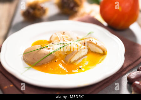 Gnocchi di castagne con salsa di zucca Foto Stock